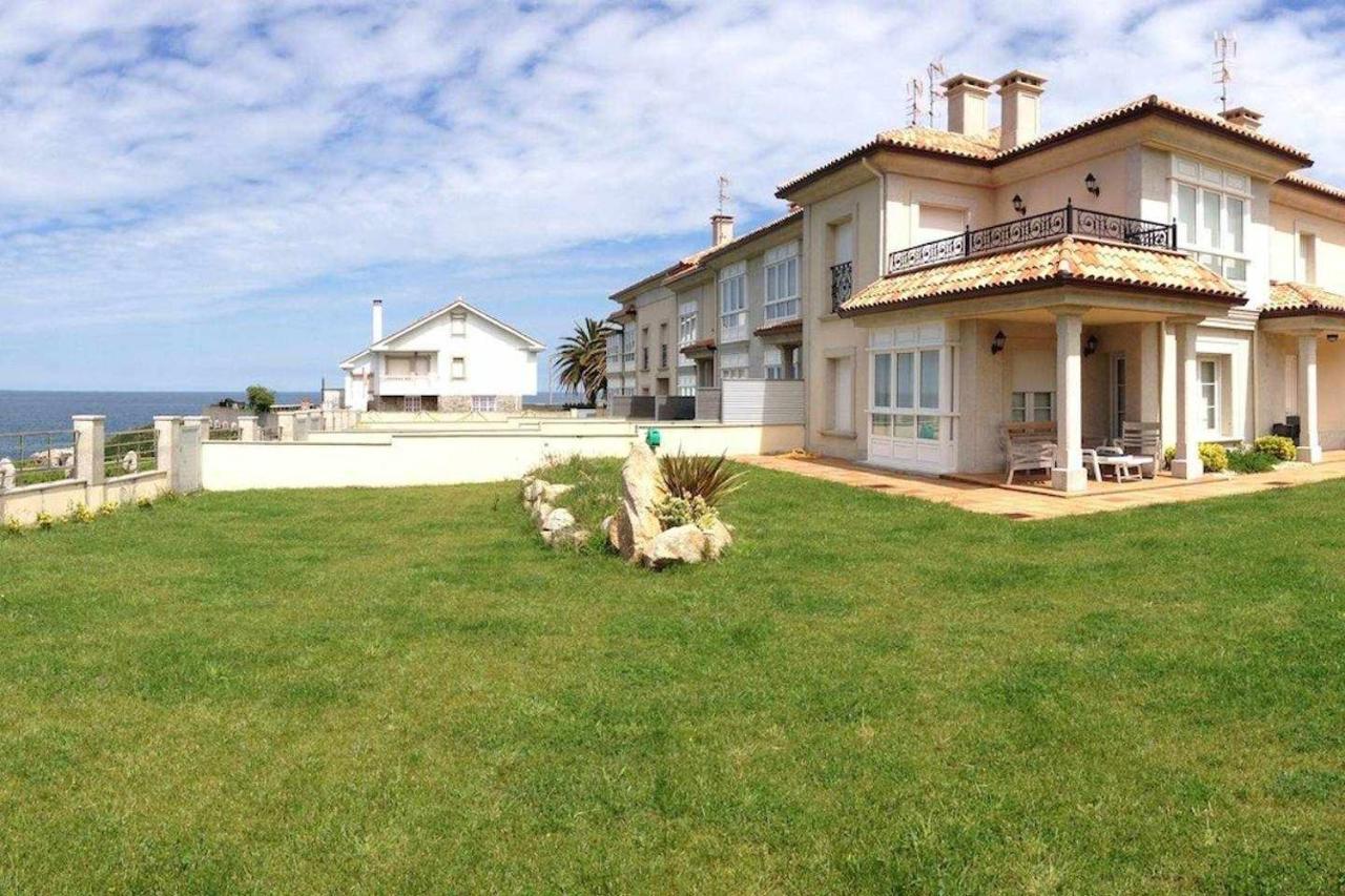 Chalet Pareado Con Jardin En 1ª Linea De Mar Villa Burela Esterno foto