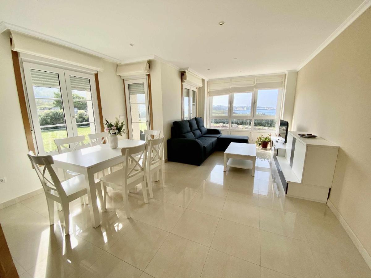 Chalet Pareado Con Jardin En 1ª Linea De Mar Villa Burela Esterno foto